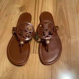 Brown leather Tory Burch